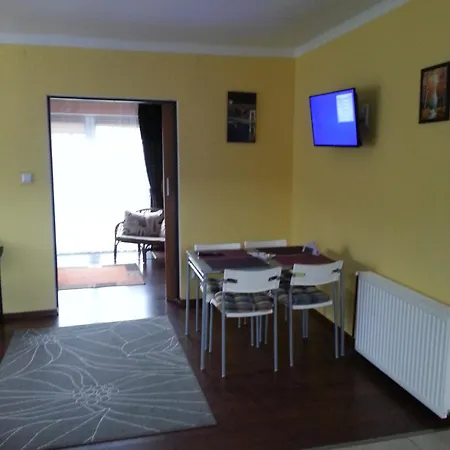 Pod Klonem Apartment
