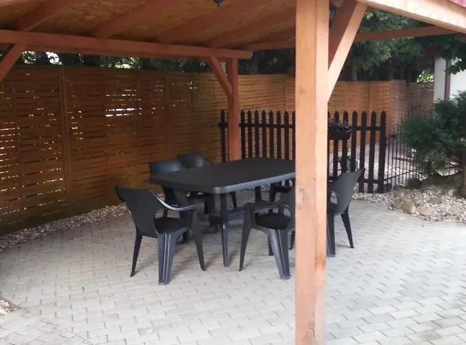 Apartamento Pod Klonem